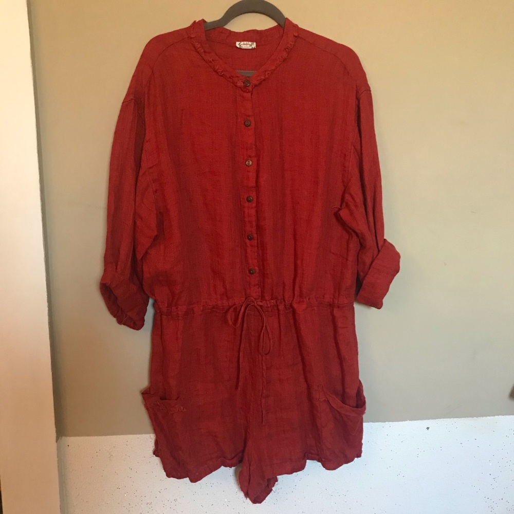❤️❤️❤️❤️♥️Free People intimately yours linen Romper